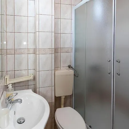 Apartment Karmen 1 *